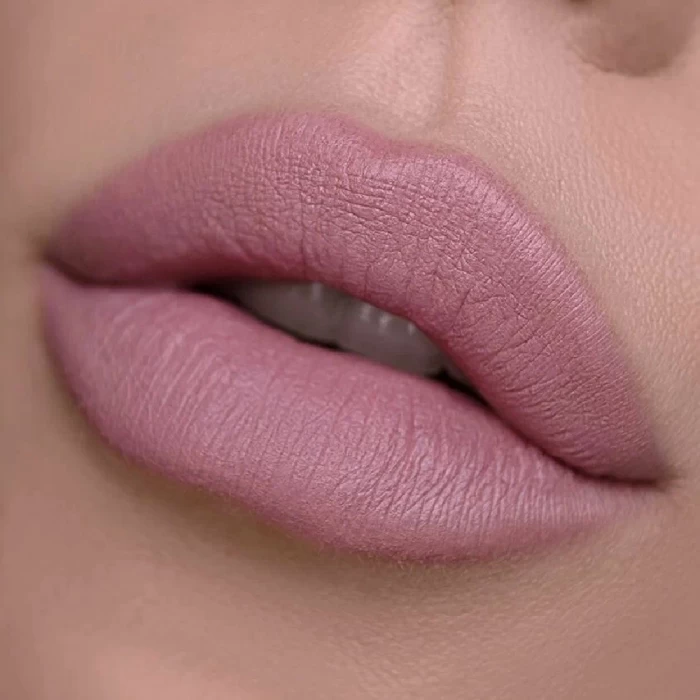 Карандаш для губ стойкий с маслом жожоба Relouis