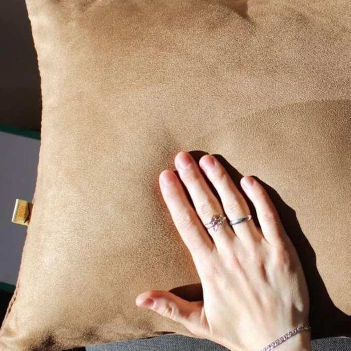 Подушка декоративная Matex Alcantara Line коричневый 47х47х15