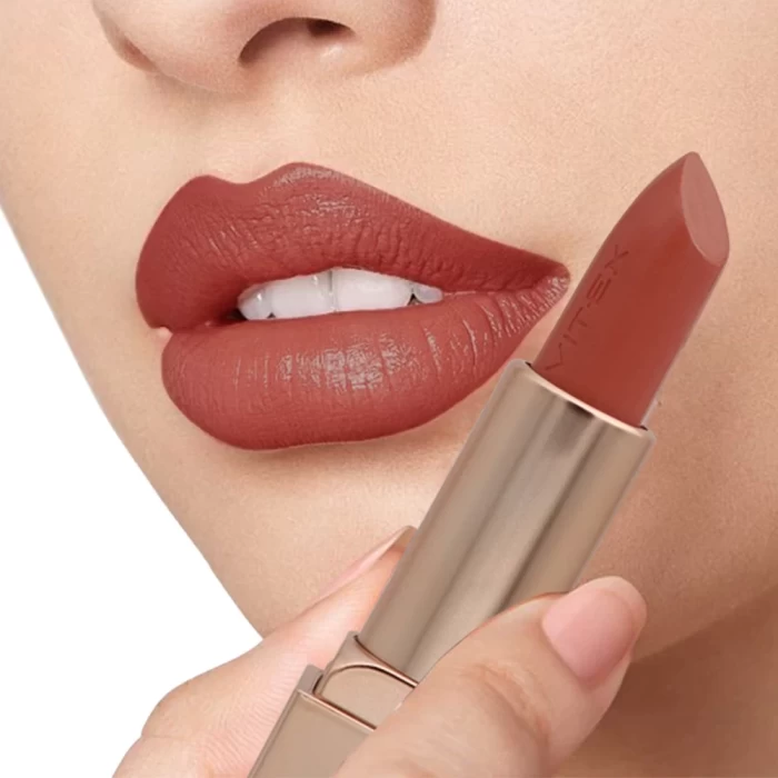 Губная помада Витэкс Luxshow